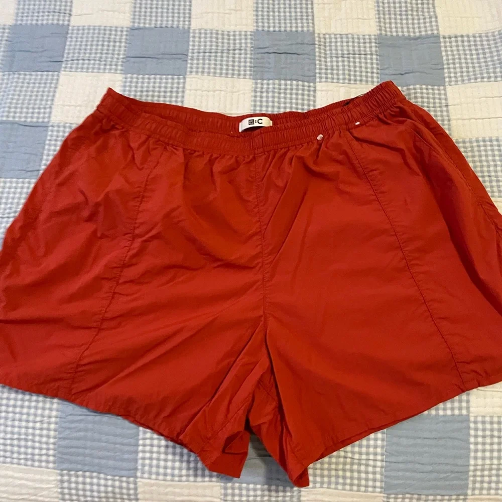 Uniqlo C geared shorts